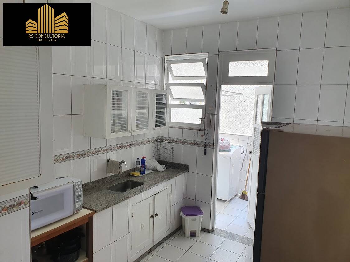 Apartamento para alugar com 3 quartos, 150m² - Foto 13