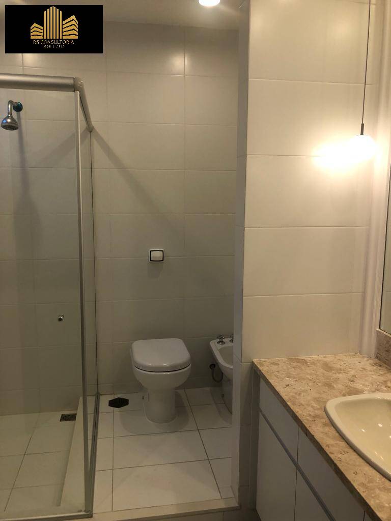 Apartamento para alugar com 3 quartos, 450m² - Foto 15