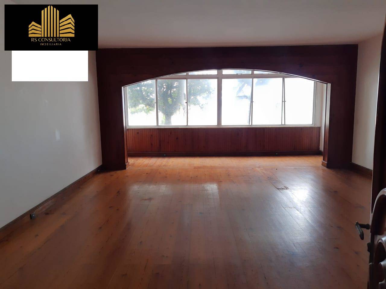 Apartamento à venda com 4 quartos, 230m² - Foto 2