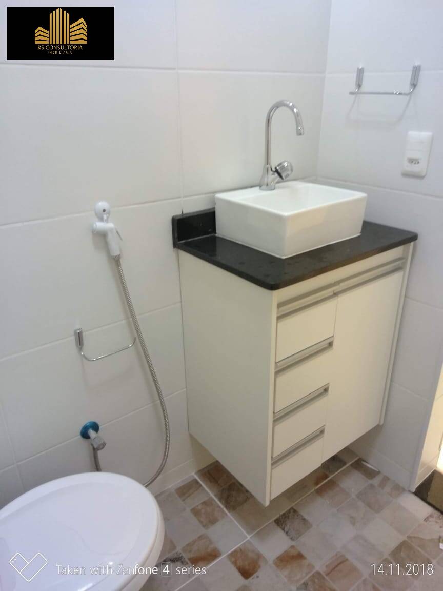 Apartamento para alugar com 1 quarto, 45m² - Foto 9