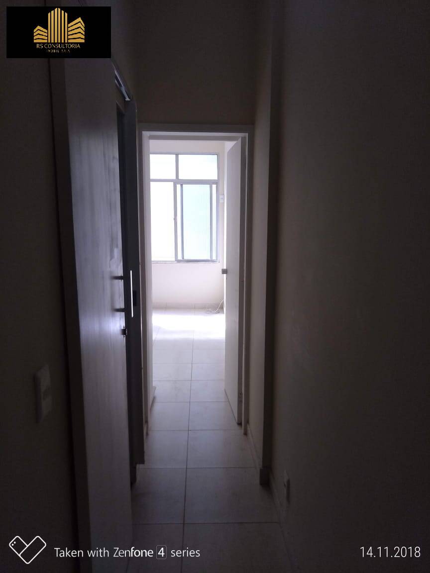 Apartamento para alugar com 1 quarto, 45m² - Foto 15