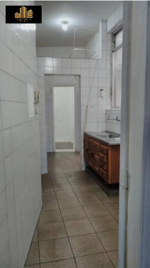 Apartamento para alugar com 3 quartos, 100m² - Foto 11