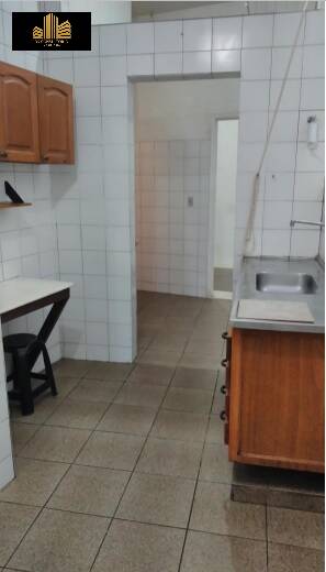 Apartamento para alugar com 3 quartos, 100m² - Foto 13