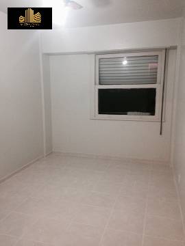 Apartamento à venda com 1 quarto, 30m² - Foto 2