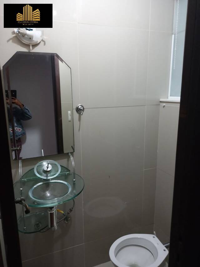 Apartamento para alugar com 4 quartos, 220m² - Foto 8