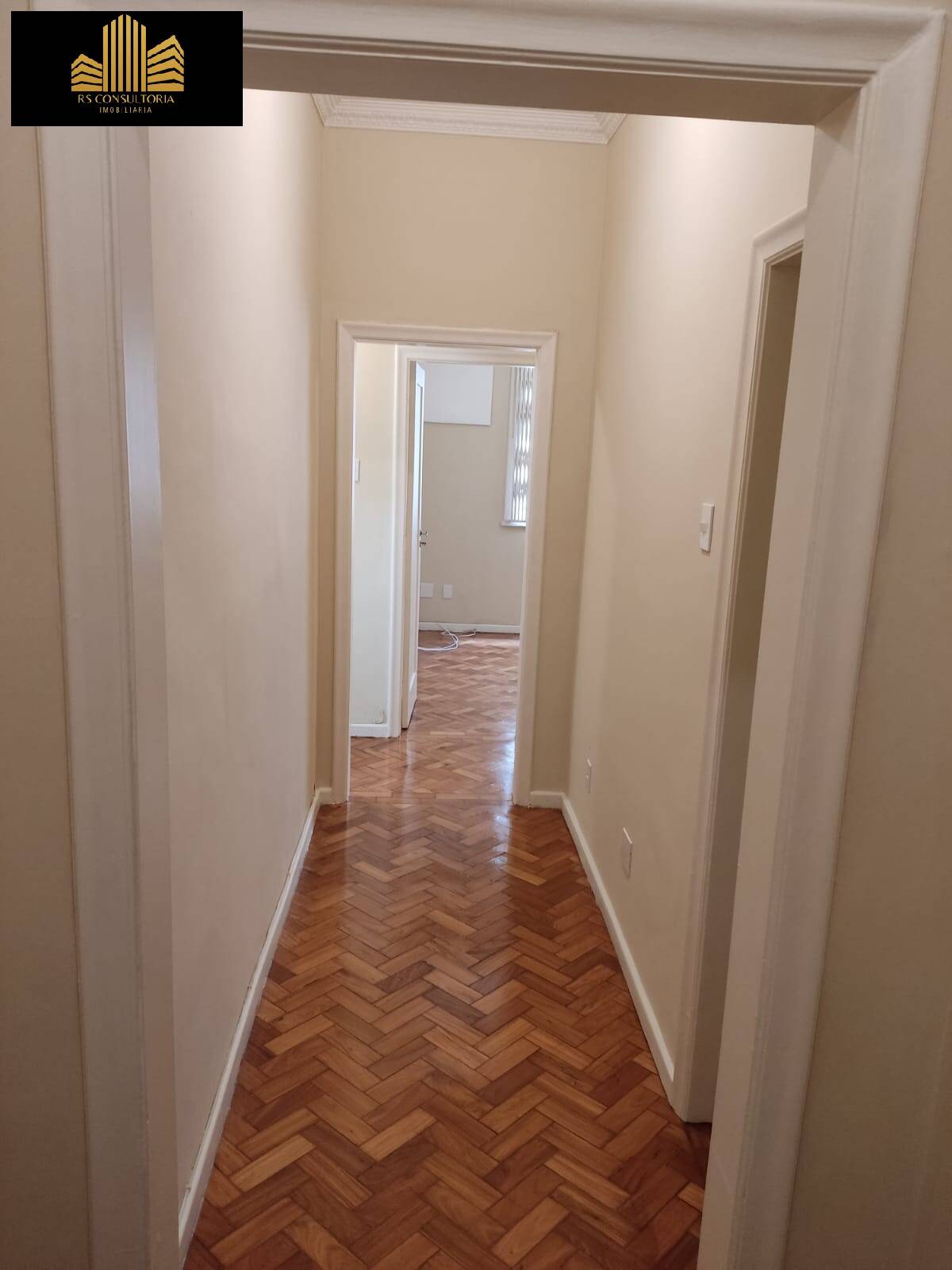 Apartamento para alugar com 3 quartos, 110m² - Foto 10