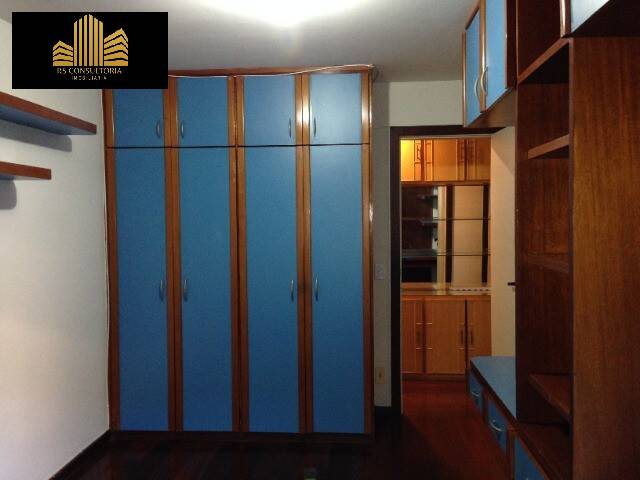 Apartamento para alugar com 4 quartos, 147m² - Foto 13