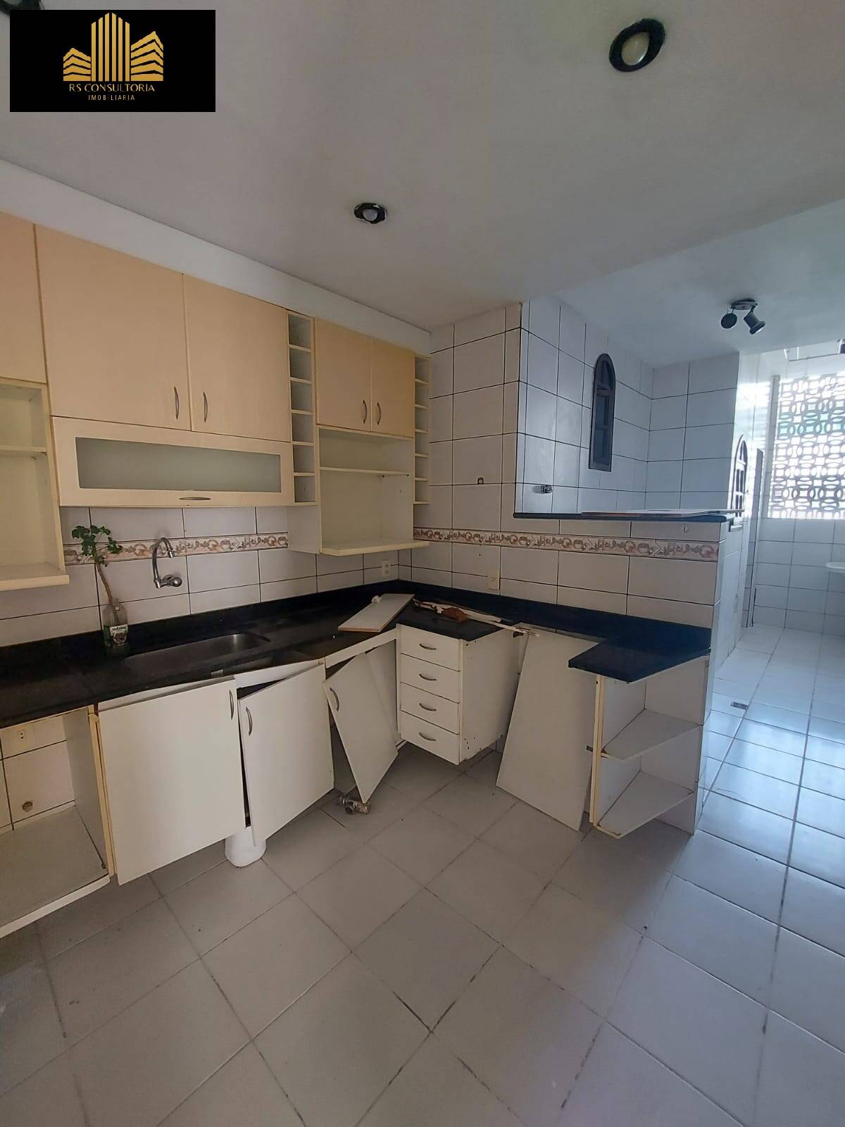 Apartamento para alugar com 3 quartos, 95m² - Foto 29