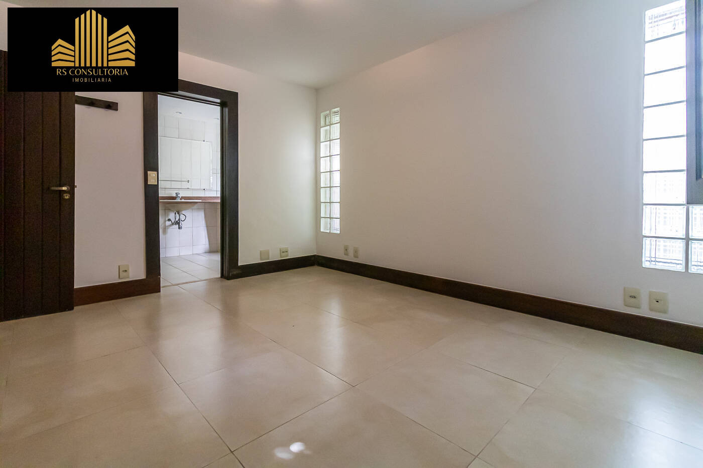 Apartamento à venda com 5 quartos, 384m² - Foto 21