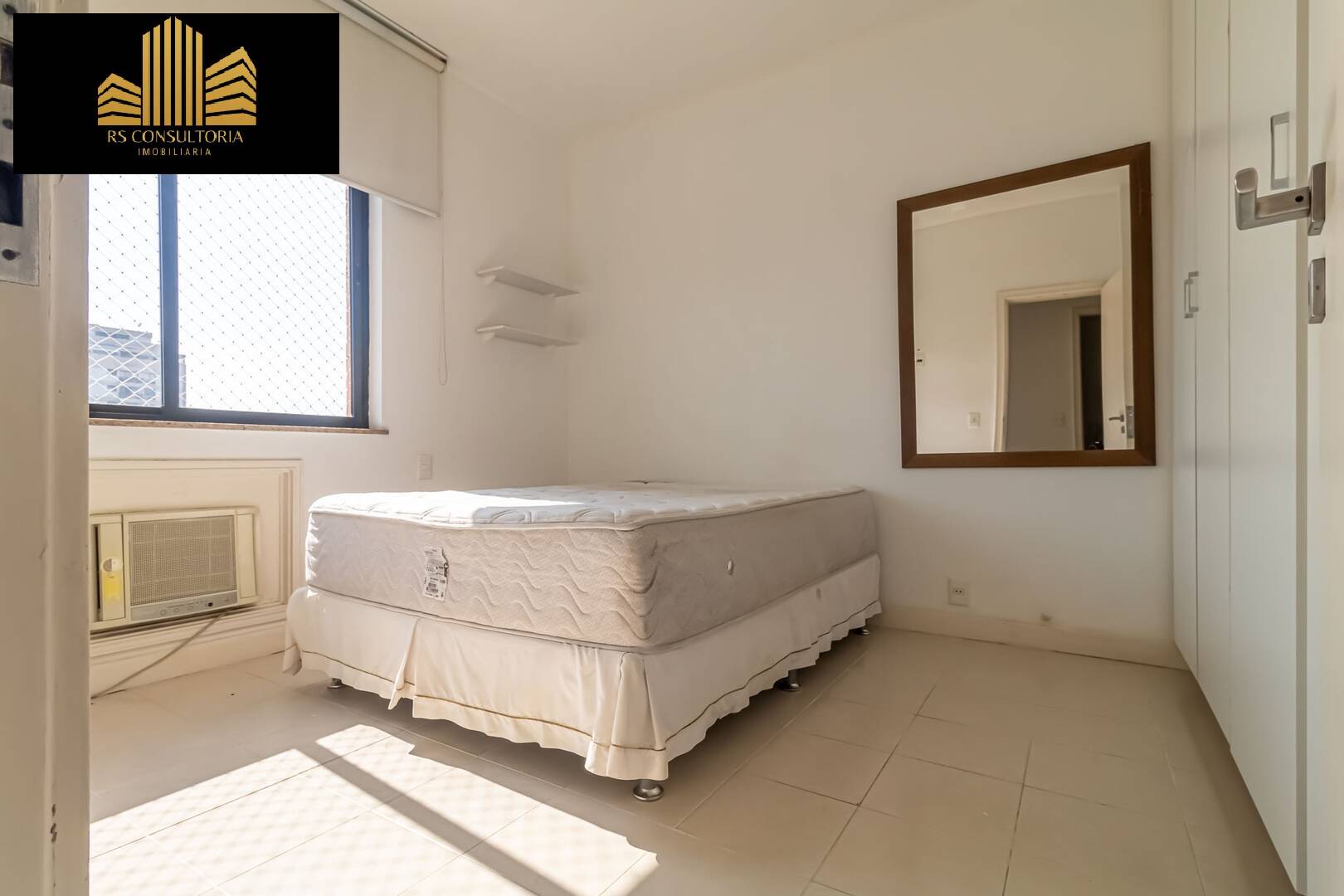 Apartamento à venda com 3 quartos, 107m² - Foto 19